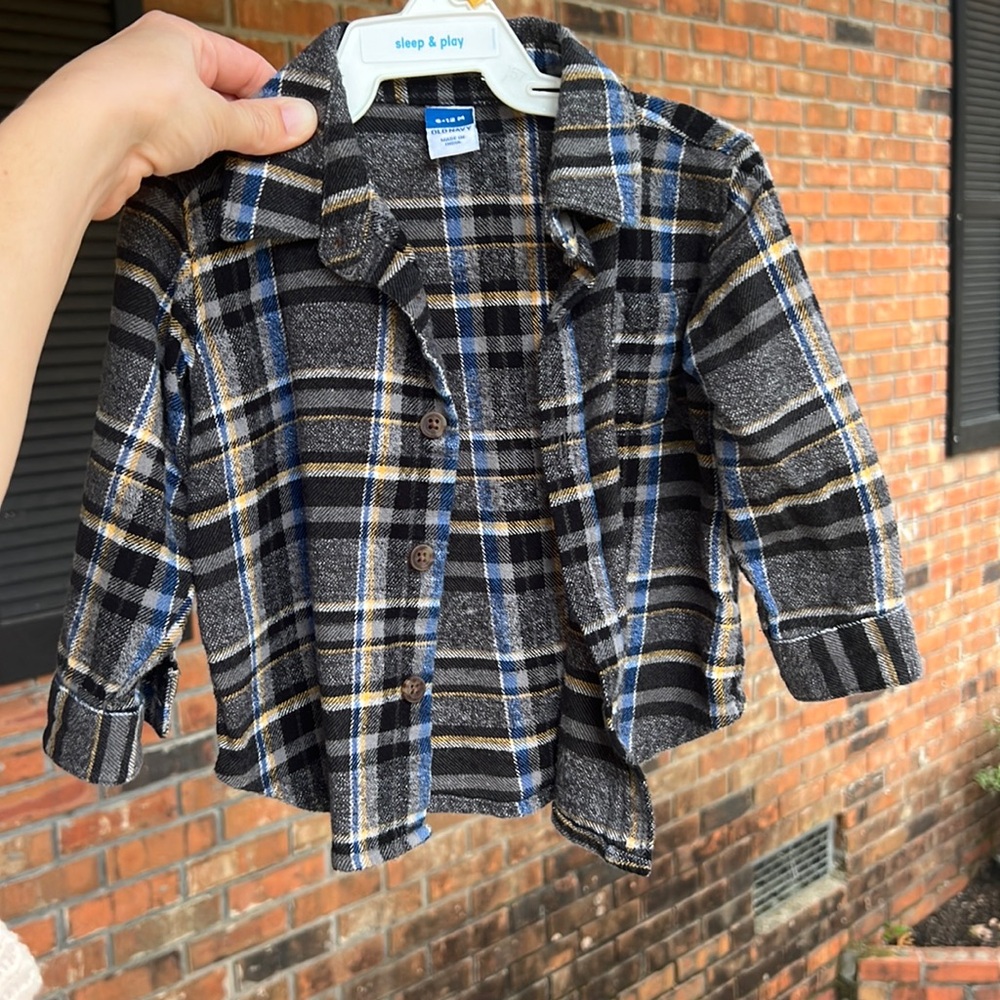 Old navy button down flannel